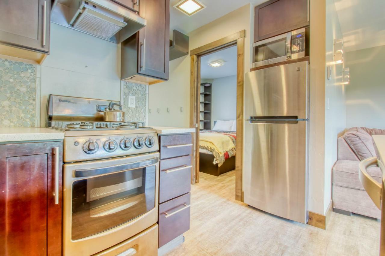 Red Cricket 18 Villa Сандпойнт Екстериор снимка