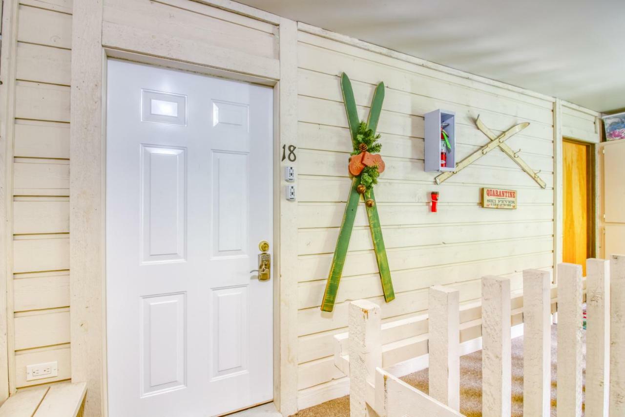 Red Cricket 18 Villa Сандпойнт Екстериор снимка