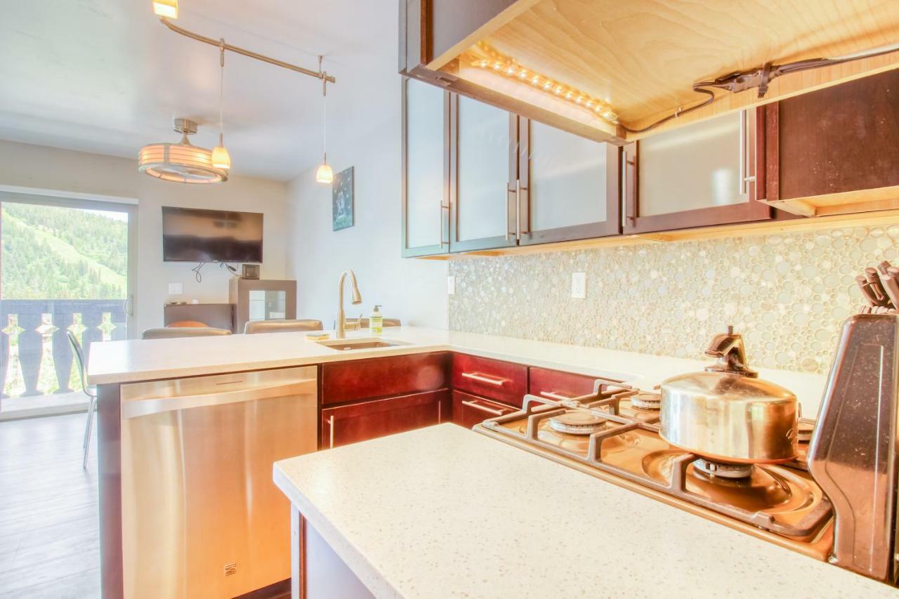 Red Cricket 18 Villa Сандпойнт Екстериор снимка